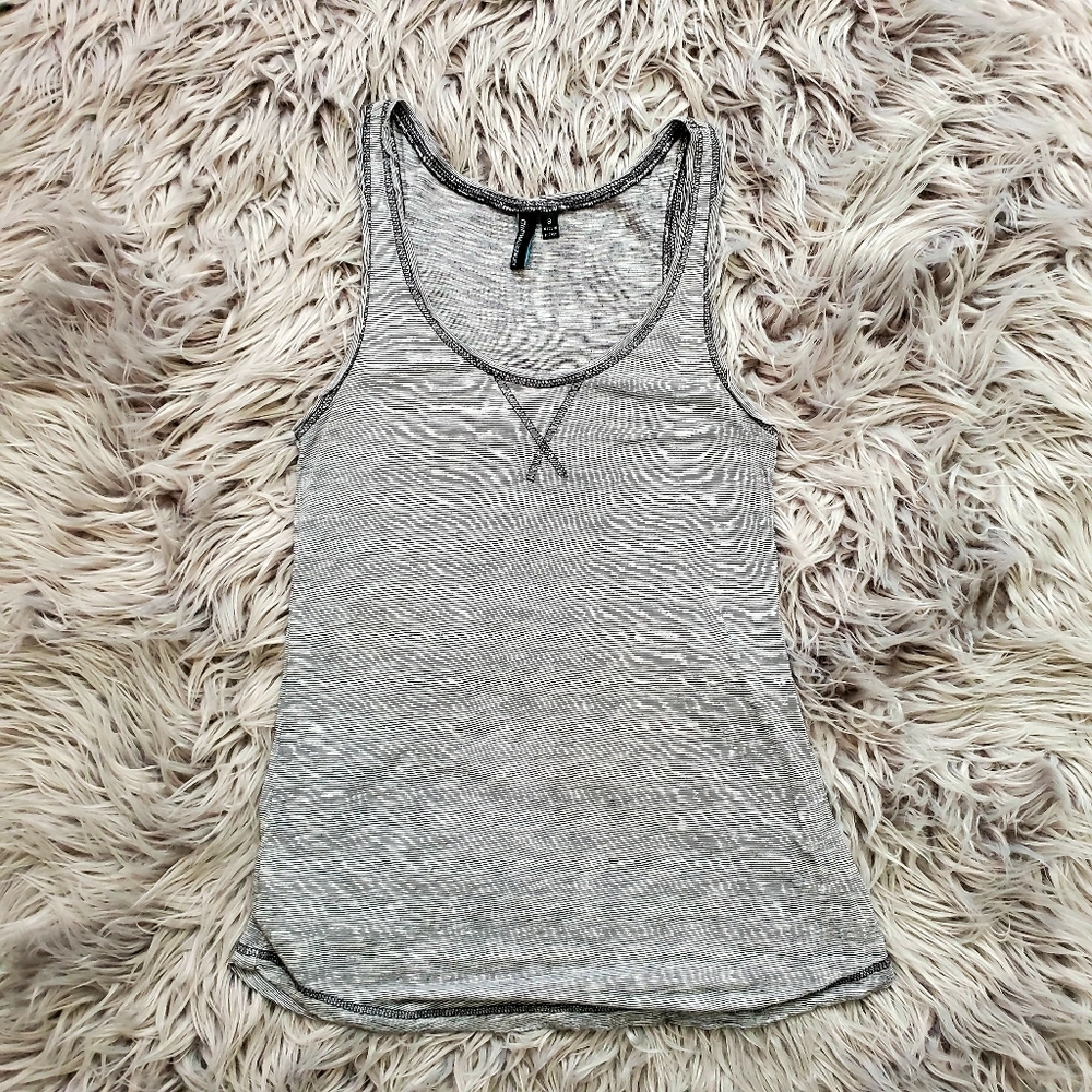 👍4 for $20👍 Cynthia Rowley Tank